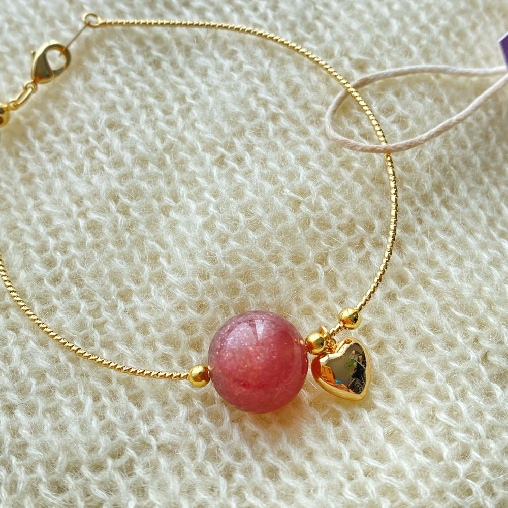 Crystalbabyhkyyc ๐ฎ 14k gold plated high quality strawberry quartz bracelet